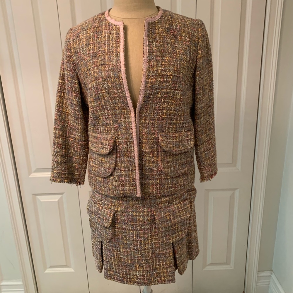 Super cute wool suit.  Size 6